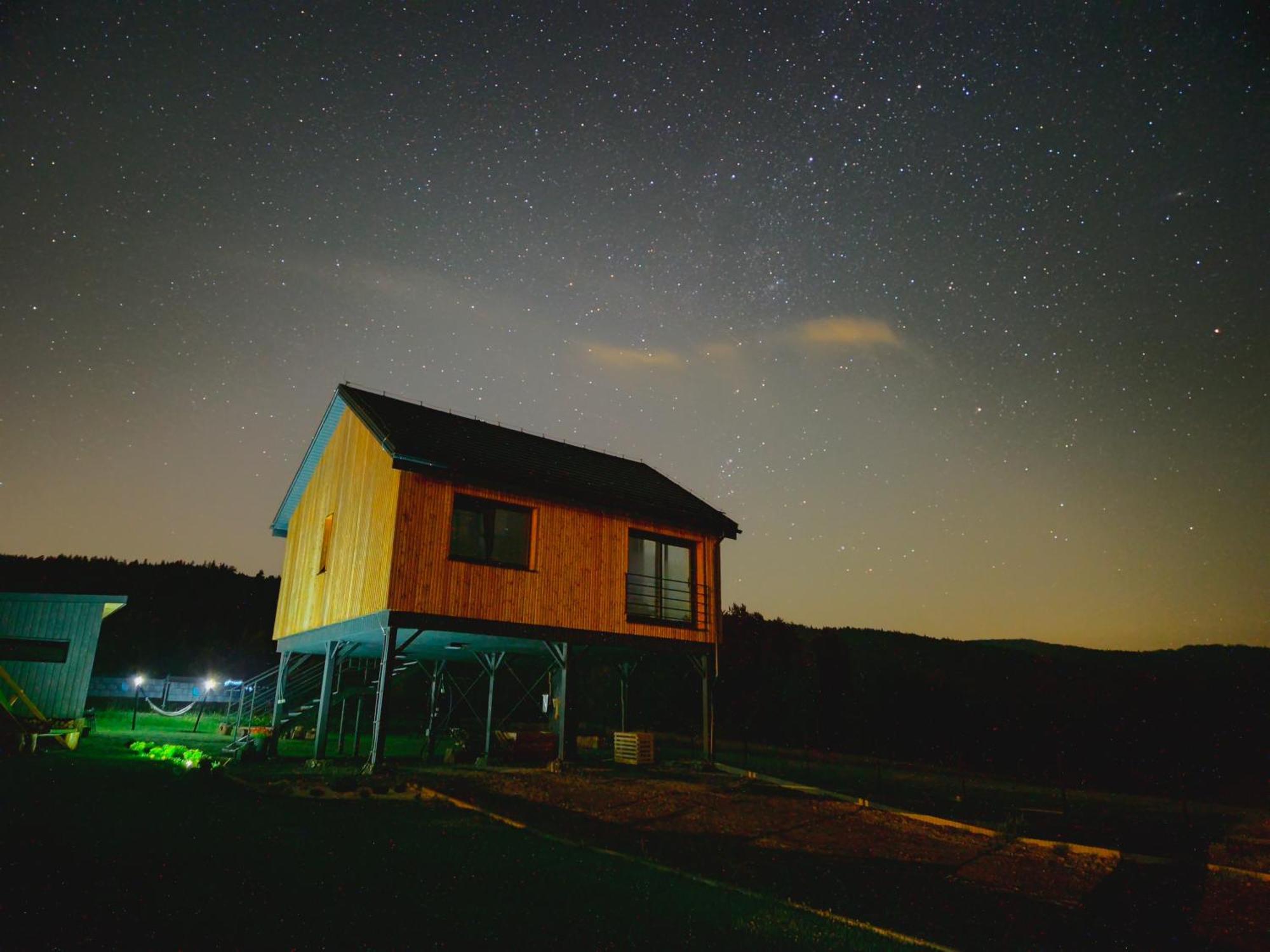 Natur House Beskidy - Dom Z Drzewa Ksiezycowego Z Sauna I Balia Jacuzzi!! Slemien Exterior foto