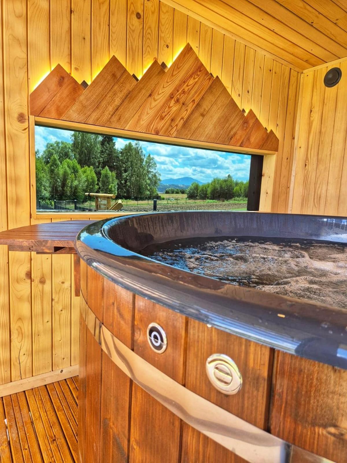 Natur House Beskidy - Dom Z Drzewa Ksiezycowego Z Sauna I Balia Jacuzzi!! Slemien Exterior foto